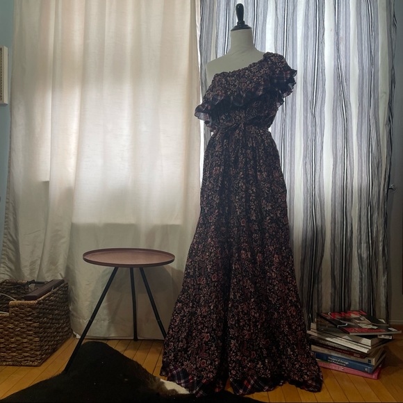 🌿Free People Red What About Love Maxi One Shoulder Floral Plaid Dress - Picture 3 of 11
